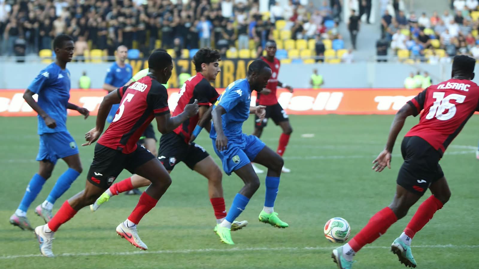 Kəpəz building momentum under supportive home fans