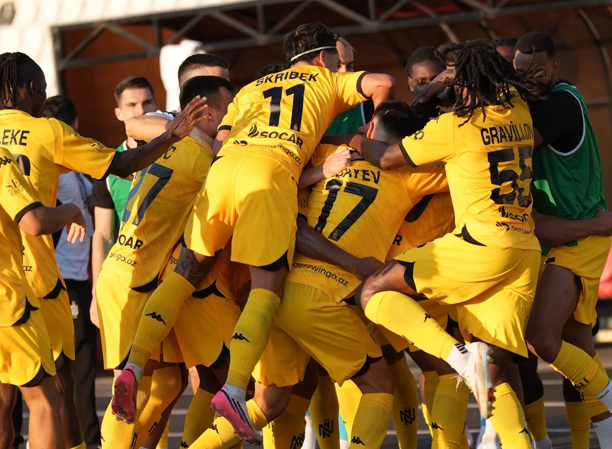 Neftçi match 12-year scoring record
